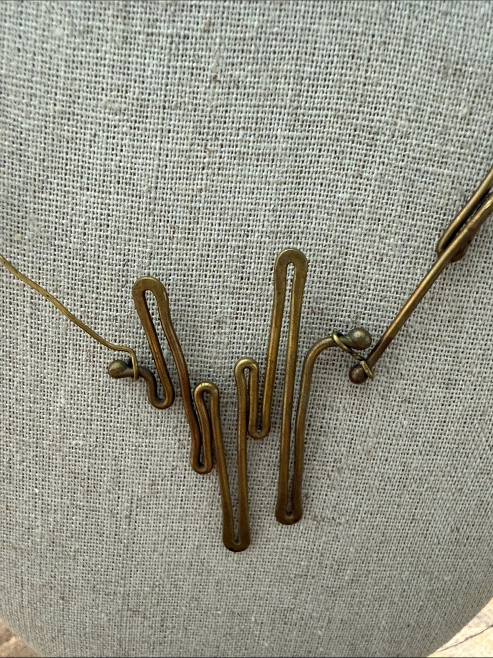 Vintage Mid Century Modern Abstract Brass Pendant Necklace | Brutalist Studio - Picture 3 of 4